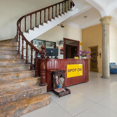 Chikoo Homestay Spot-On Hanoi Bagian luar foto