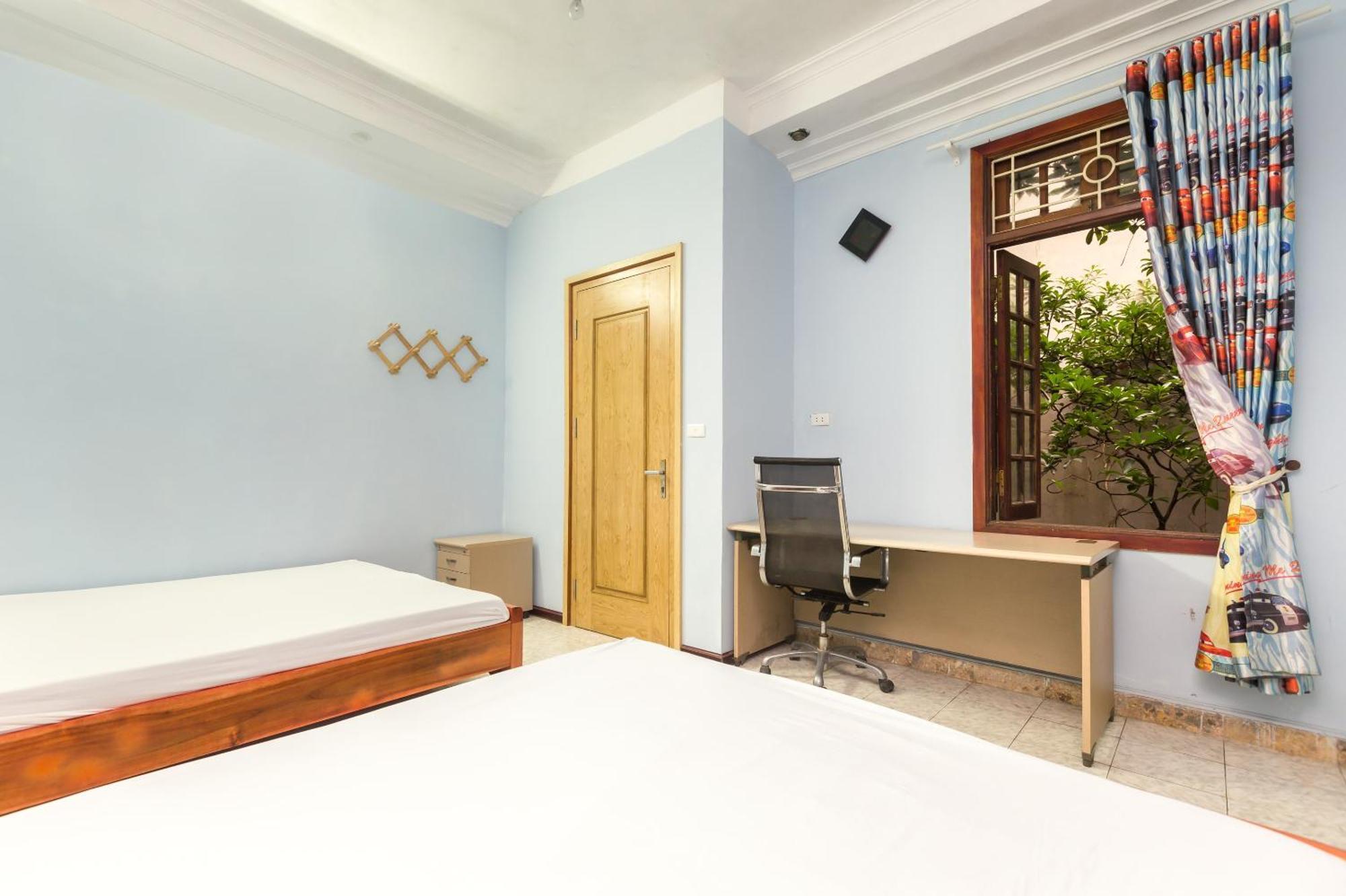 Chikoo Homestay Spot-On Hanoi Bagian luar foto