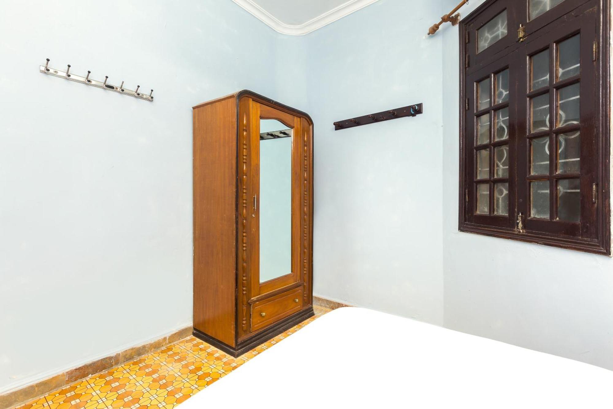 Chikoo Homestay Spot-On Hanoi Bagian luar foto