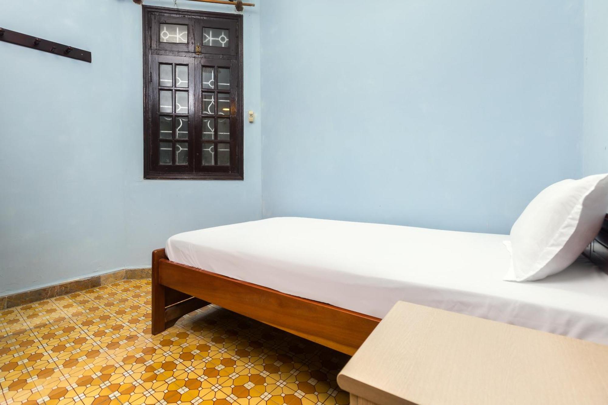 Chikoo Homestay Spot-On Hanoi Bagian luar foto